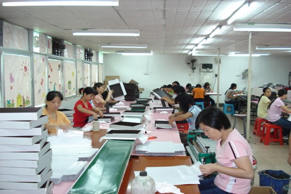 “帮扶车间”撬动山乡作业